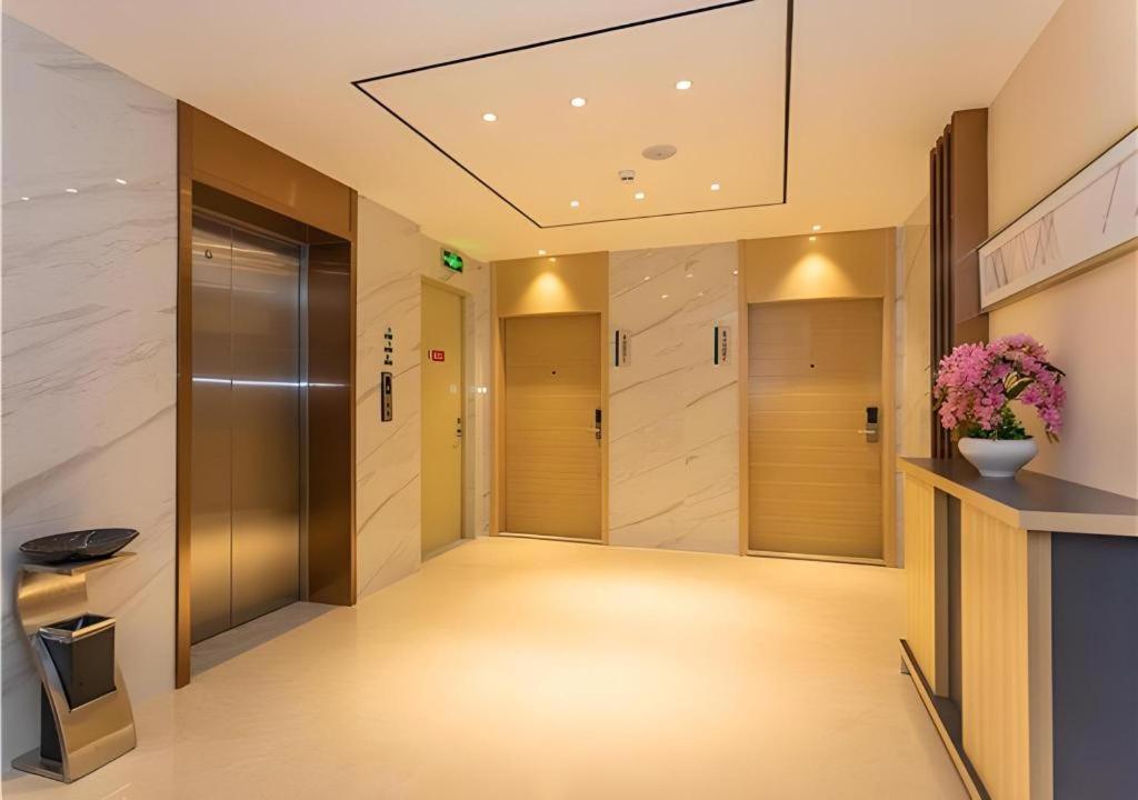 City Comfort Inn Maoming Xinyi Yudu Park Экстерьер фото